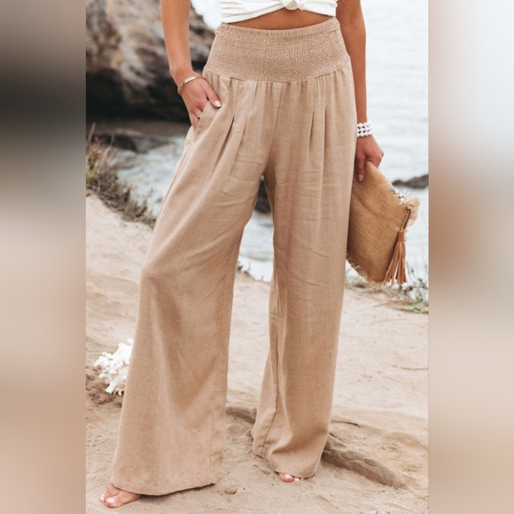 ๐๐HP๐๐ Smocked Wide Leg Pants - Picture 5 of 14